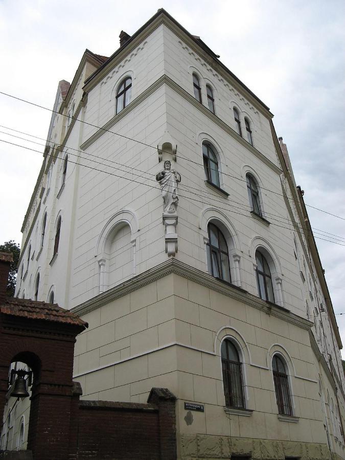 Appartement Вірменська 14 Центр З Балконом Не Далеко Від Ж Д Вокзалу Звітні Документи à Lviv Extérieur photo